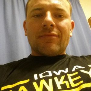 Meet your Posher, Raymond